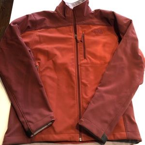 The north face Men’s Windwall Jacket